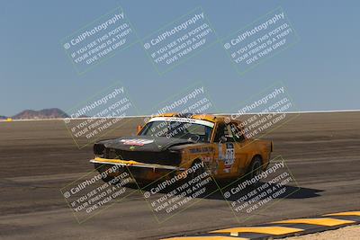 media/Oct-15-2023-Lucky Dog Racing Chuckwalla (Sun) [[f659570f60]]/2nd Stint Bowl/